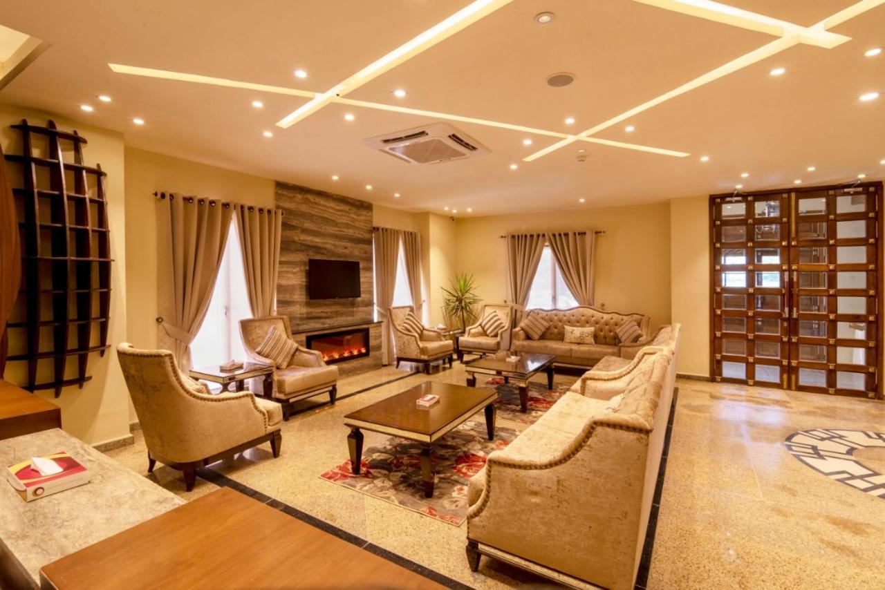 Hotel One Garden Town, Lahore Bagian luar foto